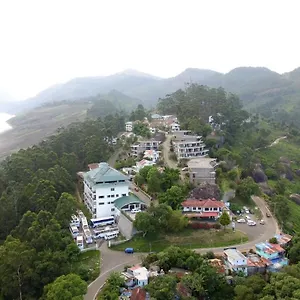 https://ayur-county-resort.hotels-munnar.com